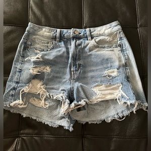 American Eagle Jean mom shorts
